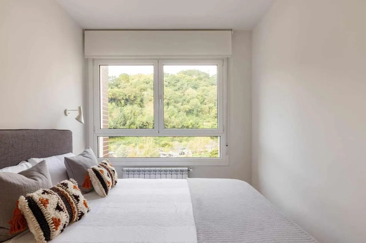 Apartment New Amara Suite Friends & Families Parking San Sebastian Spain