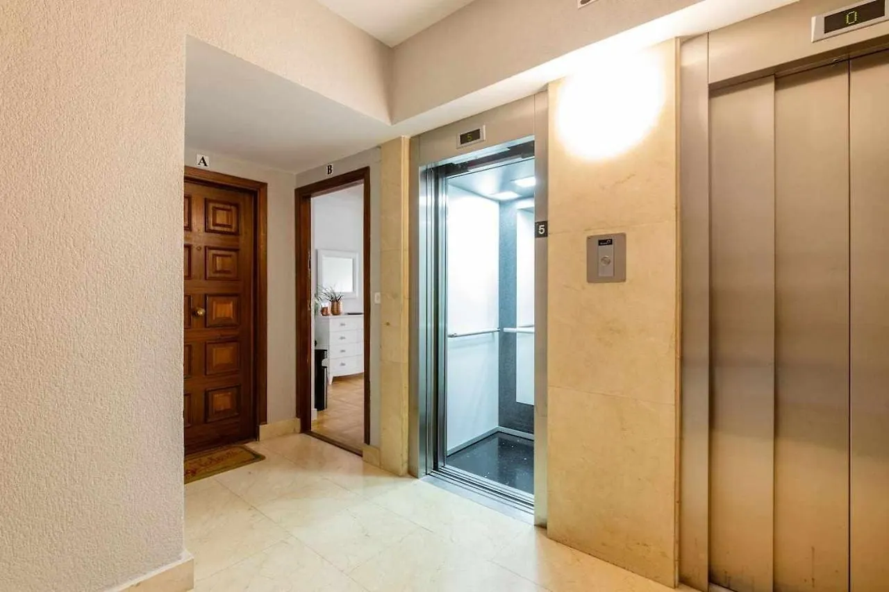 New Amara Suite Friends & Families Parking San Sebastian